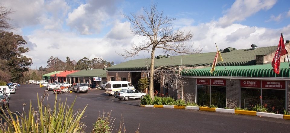 And Convenience in a Country-Style Setting