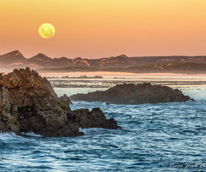 Best time of day to photograph the sea