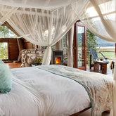 Mosaic Lagoon Lodge Suite