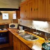 Fully Equipped Kitchen - De Volkshuijs - Bredasdorp