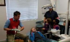Graad R besoek die tandarts