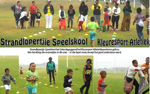 Strandlopertjie Speelskool het Saterdagoggend hul Kleuresport Atletiekbyeenkoms gehou. Hier hardloop die mannetjies in die eier – in die lepel resies terwyl hul goed ondersteun word.