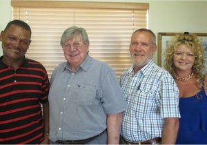 Petrus Eiendomme Vier 10de Verjaarsdag