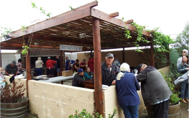 Gansbaai_Pearly_Beach_Basaarpret_4