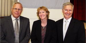 Gansbaai NG-gemeente se nuwe span leraars, met vlnr ds Dirk van Dyk, dr Lisel Joubert en ds Willie Kotze
