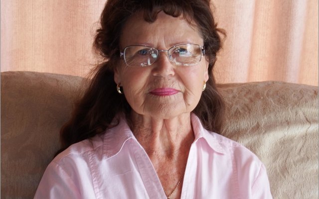 Baby (Johanna) Krüger van De Kelders en “Ouma-organiseerder” vir 10 jaar verhuis na die Strand 