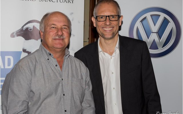 Wilfred Chivell en Stefan Mecha, Verkoops- en Bemarker Direkteur van Volkswagen SA