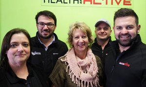 Gansies kwaak oor Pretstap