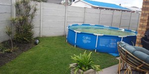 Splash pool