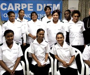 Twaalf versorgers gereed vir arbeidsmark