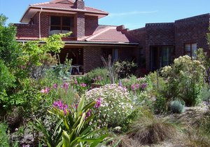 Sea and mountain view in Kleinmond for Holiday Bookings