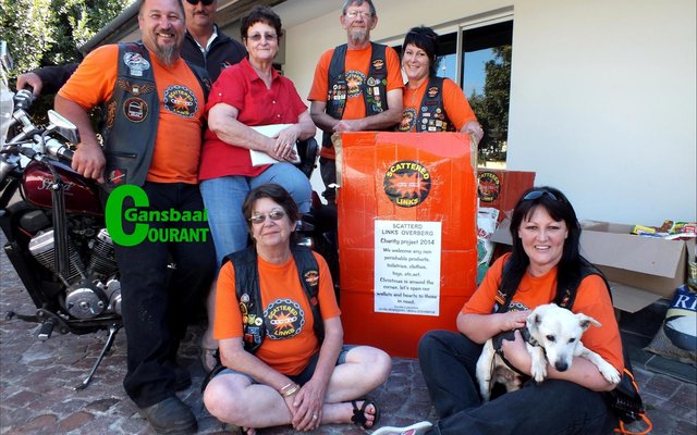 Gansbaai Helpende Hande baat groot by Gansbaai se motorfietsryers.