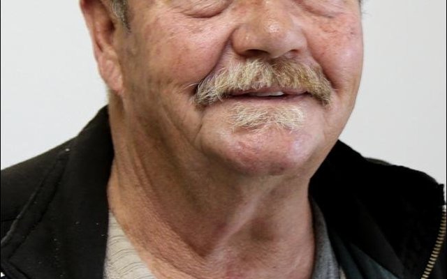 Johan Rademeyer wat gedurende Maart vanjaar vir perlemoenbedrywighede gearresteer is, maar daarna vrygelaat is. 