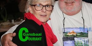 Lid van die Pearly Beach Hengelklub – Peter en sy vrou Joan Petersen van Table View