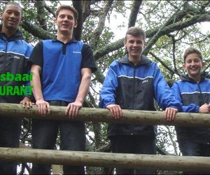 2017 leiers toets hul vlerke by Wortelgat