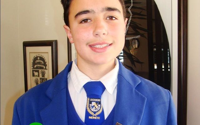 Cobus Smith,  graad  9-leerder  van Hoërskool Overberg het op eie houtjie aan die 'South African Mathematics Olympiad Training Programme' deelgeneem en eerste in die Wes-Kaap geëindig. Hy het ‘n R300 geskenkbewys losgeslaan en gaan nou aan die Intermediêre Fase deelneem.
