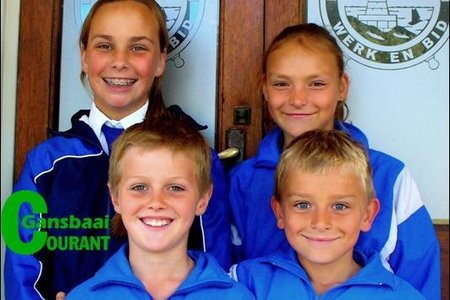 Die eer om Overbergkleure in tennis te verwerf, het Monique Hugo (0/12), Nel Stieger (0/10) en Stefan Stieger (0/10) te beurt geval. Hulle is leerders van Laerskool Gansbaai en is in die Overberg Tennisspanne opgeneem. Hennie de Wet (0/9) is ook in die Overberg Tennisspan opgeneem, maar slegs vir blootstelling, aangesien o/9’s nog nie Overbergkleure kan verwerf nie. Die groep tennisspelers is vir die Bolandproewe van 14 en 15 Oktober 2016 gekeur.