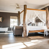 Honeymoon Suite at White Water Farm