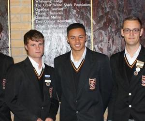 Academia spog met aandeelkenners