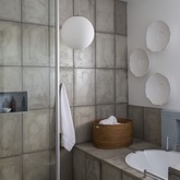 bathroom detail of room 1 - spa bath 