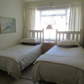 Hermanus - Dovecote Cottage - Alcove Twin Beds