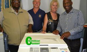 Masakhane Primary spog met nuwe kopieermasjien