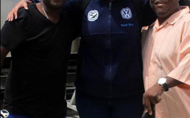 Tracy Morgan, actor and comedian and his brother, Jim Morgan (right) with Kelly Baker, Marine Biologist on board.