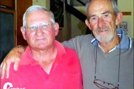 Die trotse wenners van die Gekombineerde Stableford-kompetisie was Solly Wessels (links) en Andre Roos. Solly Wessels het ook ‘n Arend op putjie no 1 aangeteken.