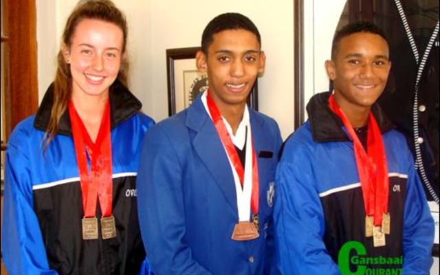 Martelize Jordaan -  Brons 100mH, Brons aflos; Lee-Hano Swarts - Goud in 400mH; Adrian Swart - Driesprong 4de, Verspring Goud en breek die 2003 S o/15 rekord met n afstand van 6,99m, Goud in 300mH en Silwer medalje in medley aflos.  Uitslae van die ASA JUNIOR ATLETIEKBYEENKOMS wat in Groenpunt plaasgevind het oor die naweek van 7 en 8 April 2017:  Martelize Jordaan - 4de in 100mH o/20, Lee-Hano Swarts - Brons medalje in 400mH o/20. Baie goeie tyd van 53.14s  Adrian Swart  moes in o/18 groep deelneem en haal  die 200m finaal en eindig 6de.