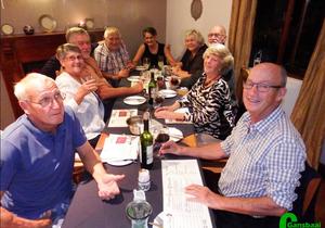 Hulle gaan raas op 'n ander plek