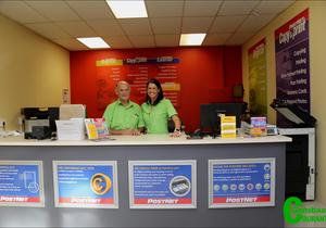 Pa en dogter open nuwe PostNet