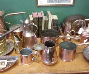 Discover the Antique Treasures of Stanford Village