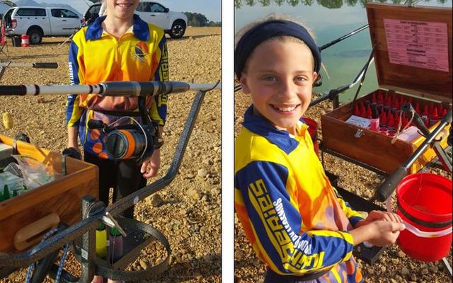 Juandre (links) en Zandre Lourens (regs) wat in die Boland Varswaterhengelklub se o/13 Penskopspan opgeneem is en wat in Desember vanjaar in Bloemhof aan die Suid-Afrikaanse Provinsiale Kampioenskappe gaan deelneem.