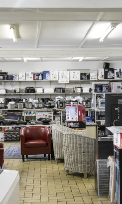 Bayview_Discount_Furnitures_Shop_Wide_Angle_2_1502704136