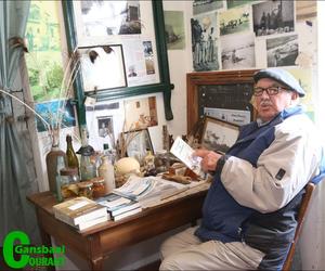 Museum-kuratore vat die boek 'Hans Blits se Snoek en patats' verder