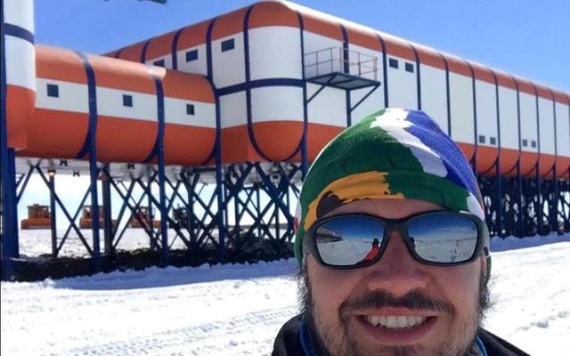 Padraig  Riley,  Radar  Engineer  for the South African National Space Agency based in Hermanus. Pictured here in front of the South African base in Antarctica, Padraig shared the adventure of “A year on the Ice”, about  playing  a  role  in  the  South  African National Antarctic Expedition 55 during 2015.