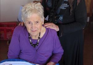 Vroetelkombersie vir 'n dierbare vrou