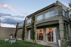 Benguela_Front_house_1508834432