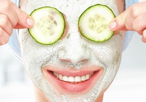 4 Easy DIY face masks you can make in a blender!