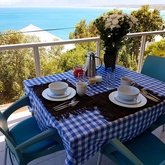 Whale Room Breakfast Table