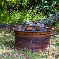Braai under oak trees