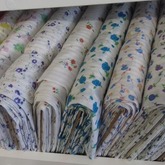 Pragtige nuwe kantoen in 12 verskillende kleure