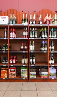 Kleinbaai_one_stop_liquor_store_1520926812