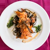 Kelp tagliatelle with mussels