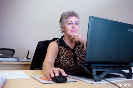 Gansbaai_Seeff_agent_working_1521013464