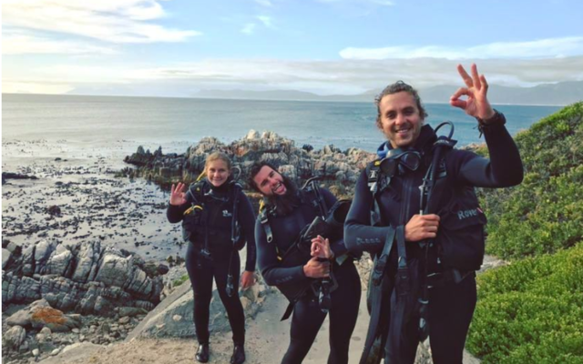 International_Marine_Volunteers_Diving_in_De_Kelders_1521198949