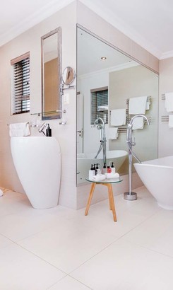 Seastar_lodge_bathroom_1_1522059424