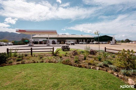 Stanford_Agri_exterior_1525677919