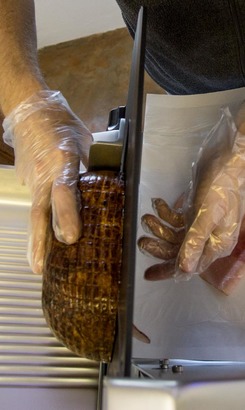 Martin_s_deli_freshly_sliced_gypsy_ham_1525687030