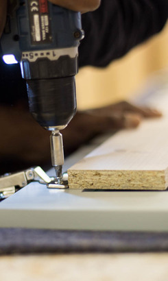 Your_style_cupboards_attatching_cupboard_door_hinges_1527512137